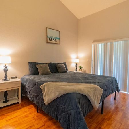 Spacious 4-Bedroom 2-Bath Abode Winter Haven Luaran gambar